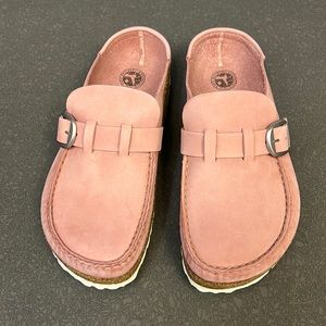 NWOT - Birkenstock Buckley